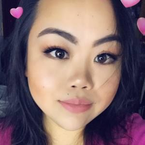 Meet your Posher, Elissa